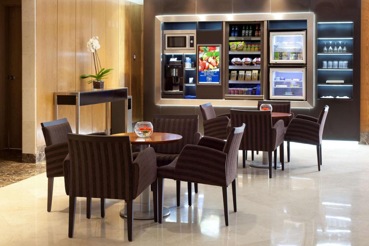NH Leganes Hotel Bagian luar foto