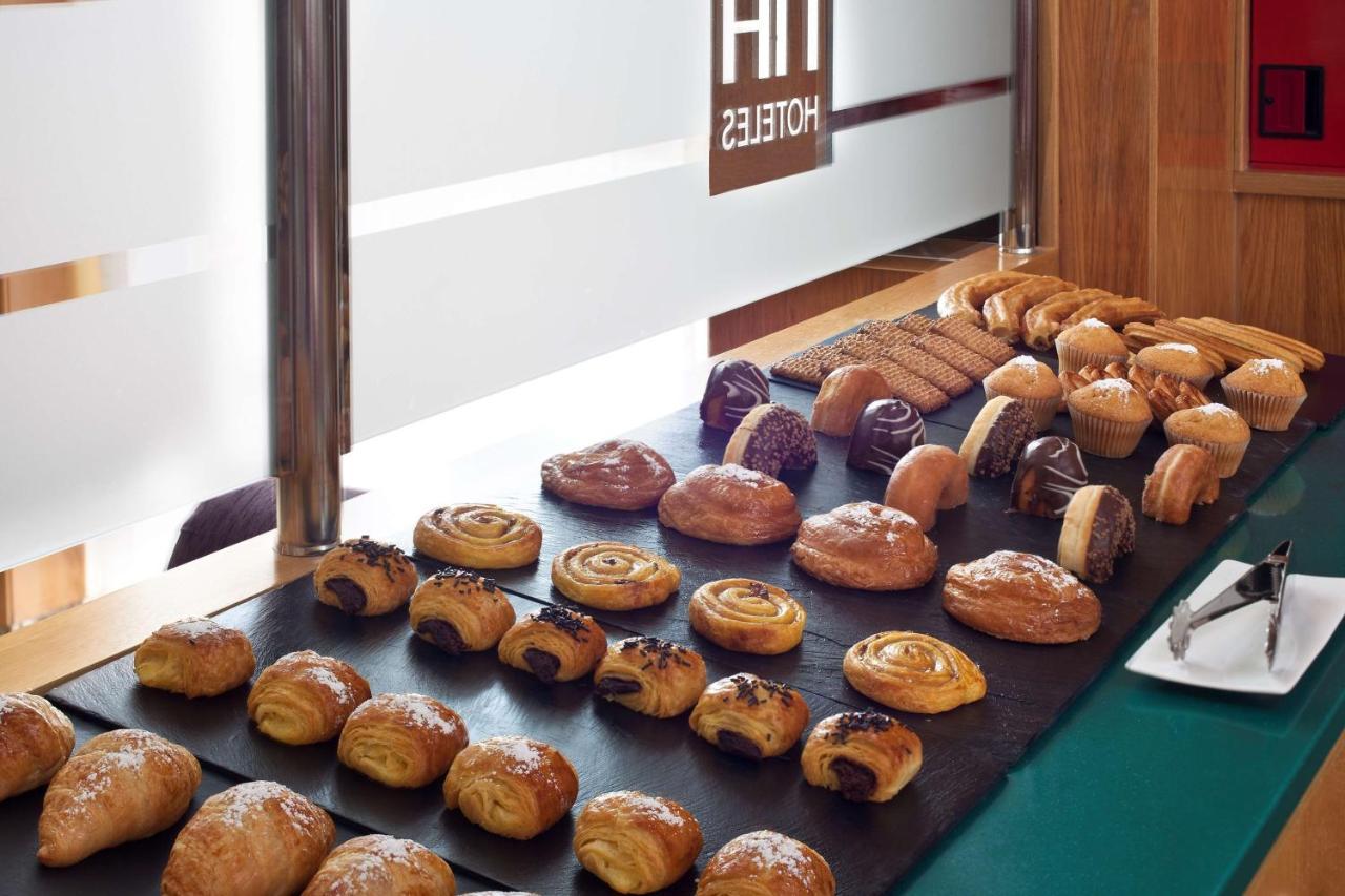 NH Leganes Hotel Bagian luar foto