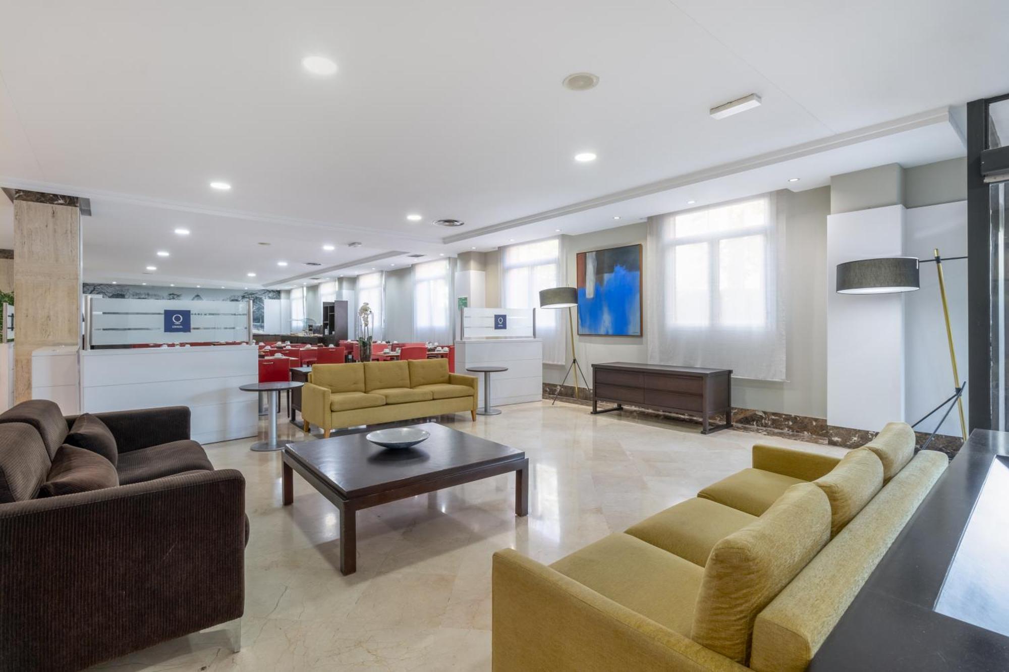 NH Leganes Hotel Bagian luar foto