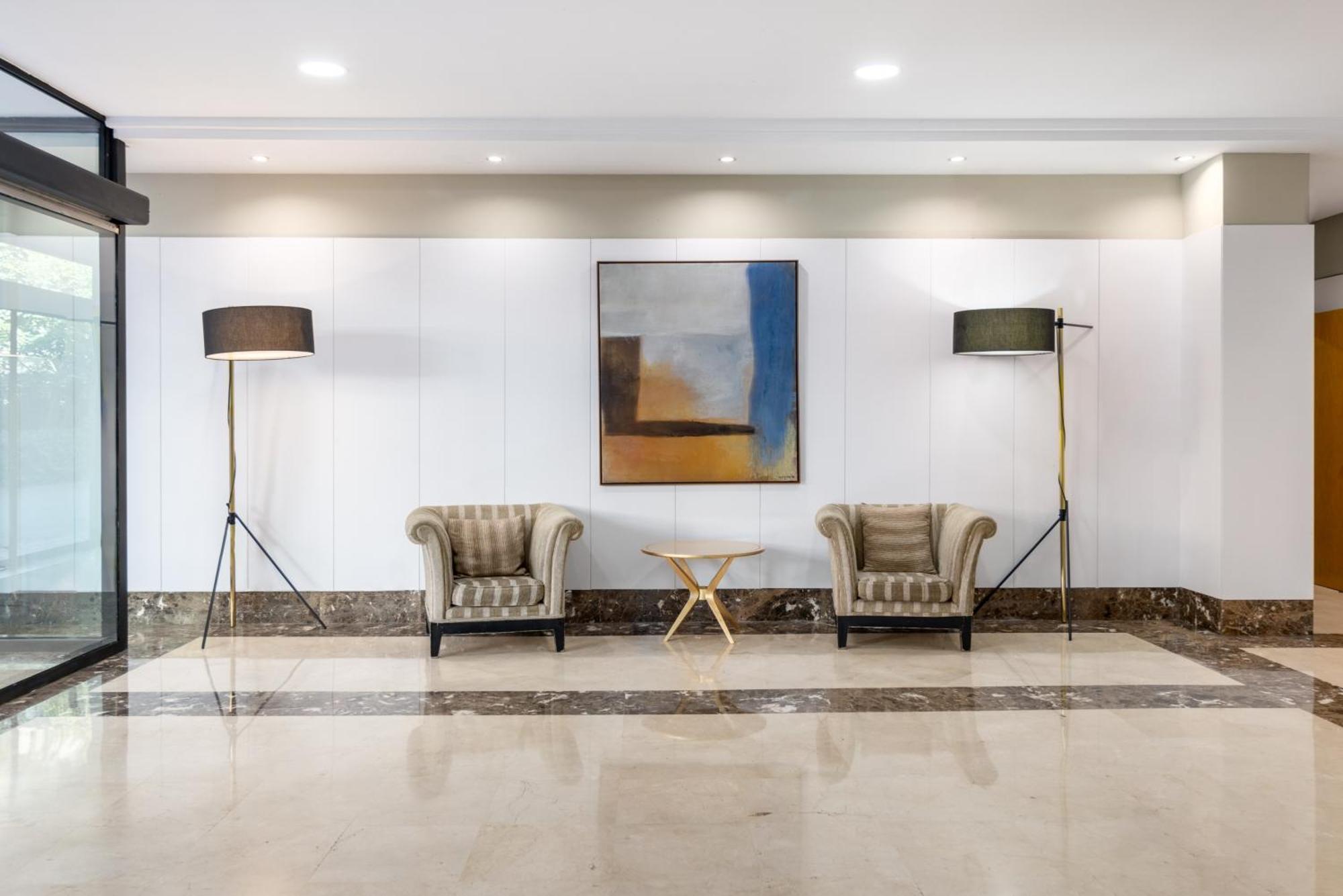 NH Leganes Hotel Bagian luar foto