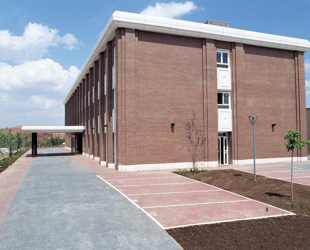 NH Leganes Hotel Bagian luar foto